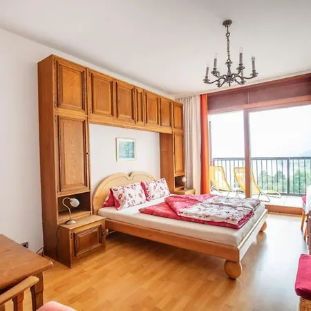 Landskron Am See Appartement
